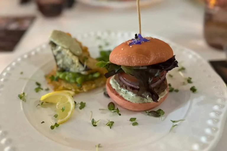 chester-food-tour-beautifully-presented-plant-based-dish Beautifully presented plant-based dish served on the Taste of Chester Food Tour at an independent restaurant.